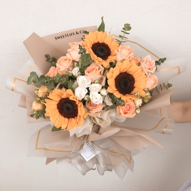 BELLE Sunflower and Rose Bouquet - florist penang - penang florist - florist in penang - flower delivery penang - bouquet delivery penang - Sunflower Bouquet - Rose Bouquet - SweetLife & Co. florist penang