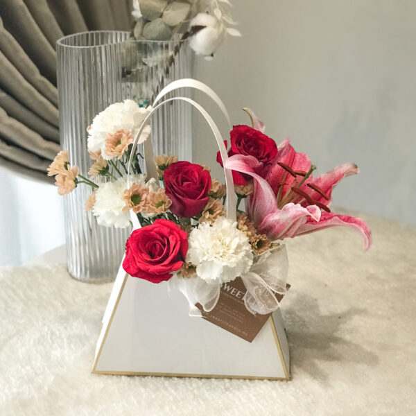 beautility flower bag bouquet - penang florist - flower delivery penang - florist in penang